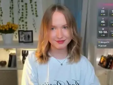 Kikishyness  live sex cam