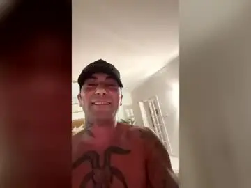 Lillyslut69  live sex cam
