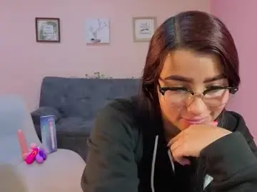 Lovely_noa  live sex cam