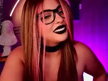 Victoriabathory  live sex cam