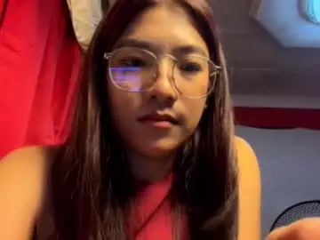 Yenschallhorn  live sex cam