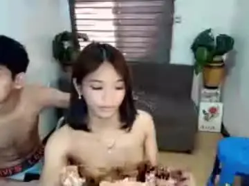 Amazingfucker4ux  live sex cam