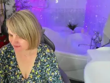 Bettygibsonn  live sex cam