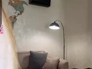Blond3lla  live sex cam