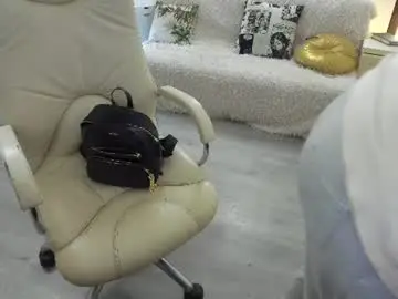 Dyanakaylin  live sex cam