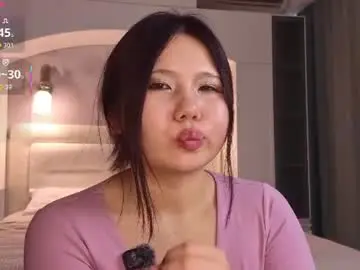 Elaravossenne  live sex cam