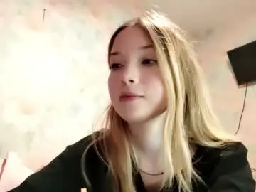 Elaynecinco  live sex cam