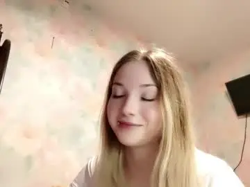 Elaynecinco  live sex cam