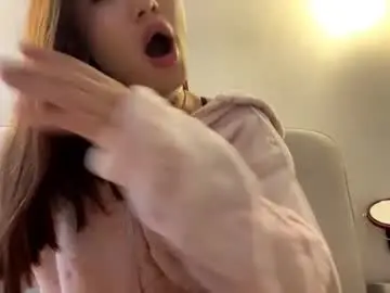 Foxylure  live sex cam