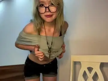 Hildegardescore  live sex cam