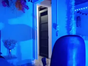 Kaalcamaris  live sex cam