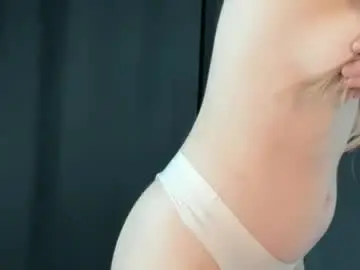 Molly_asss  live sex cam