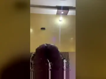 Plaisir_love  live sex cam