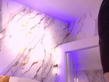 Violettcastel  live sex cam