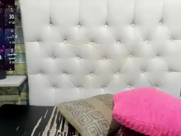 Akamii_s  live sex cam
