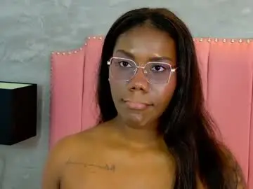 Alaia_colins  live sex cam