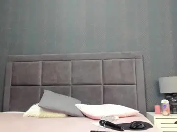 Carolynnx  live sex cam