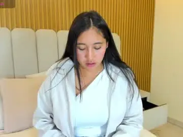 Crystalfox_au  live sex cam