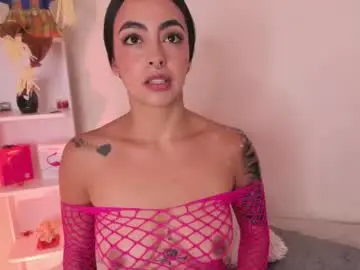 Evaritz__  live sex cam
