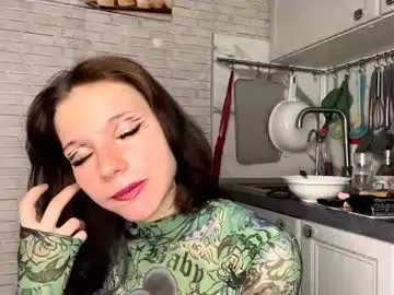 Karissatrulove  live sex cam