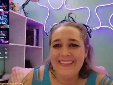 Lostlilsubbie  live sex cam