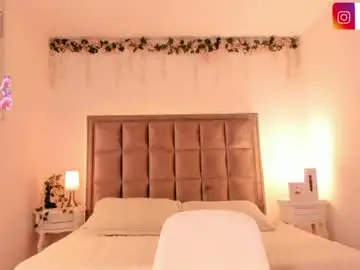 Melissa_es  live sex cam