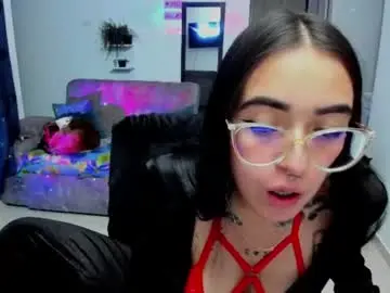 Samismith77  live sex cam