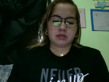 Small_boobs59  live sex cam