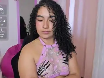 Sofia_blo0m  live sex cam