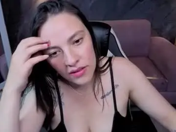 Valeria_b_  live sex cam