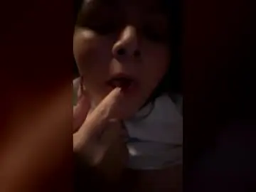 Wetcherrypie69  live sex cam