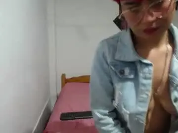 Zoe__hz  live sex cam