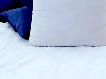 _sophiie_ross_  live sex cam