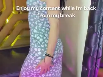 April_bennett  live sex cam