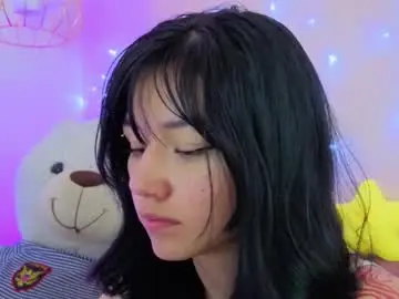 April_bennett  live sex cam