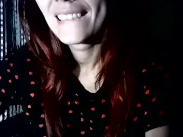 Britneyamy  live sex cam