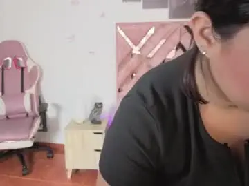 Candy_chloe02  live sex cam