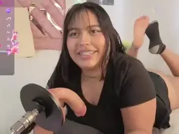 Candy_chloe02  live sex cam