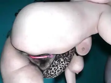 Fantasyboobs3  live sex cam
