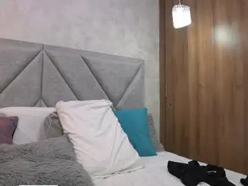 Im_manu  live sex cam