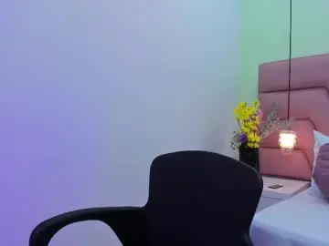 Kimluna1  live sex cam