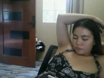 Kitty_fussy  live sex cam