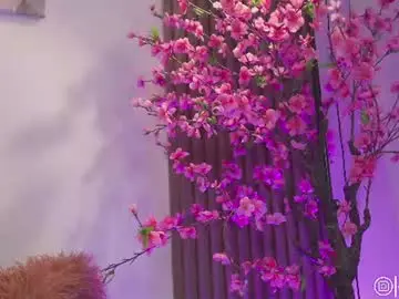 Lovely_queens  live sex cam