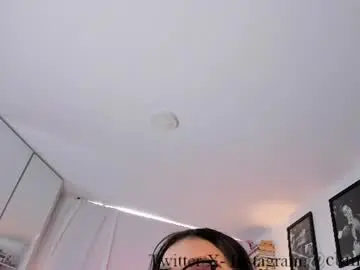 Malena99_  live sex cam