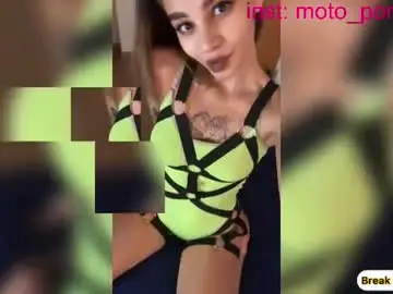 Moto_ponchik  live sex cam