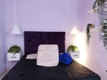 Sirenyrouss  live sex cam