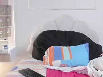 Sirenyrouss  live sex cam