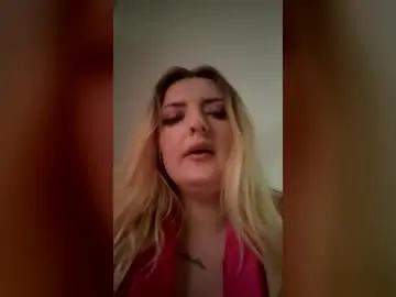 Sofivibe  live sex cam