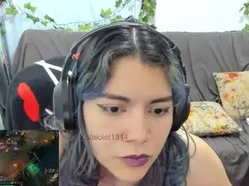 Vaioletuwu  live sex cam