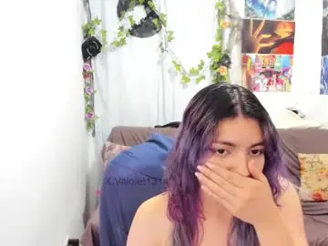 Vaioletuwu  live sex cam